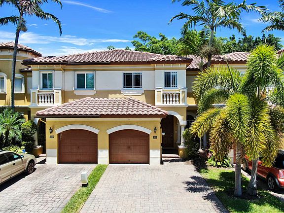 3rd image of 3020 Murano Bay Dr