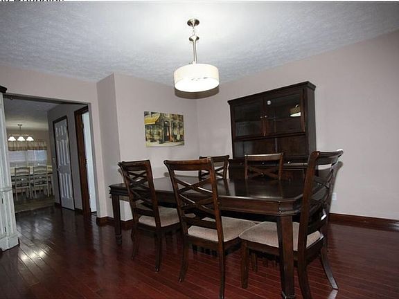 4th image of 264 Township Road 1539