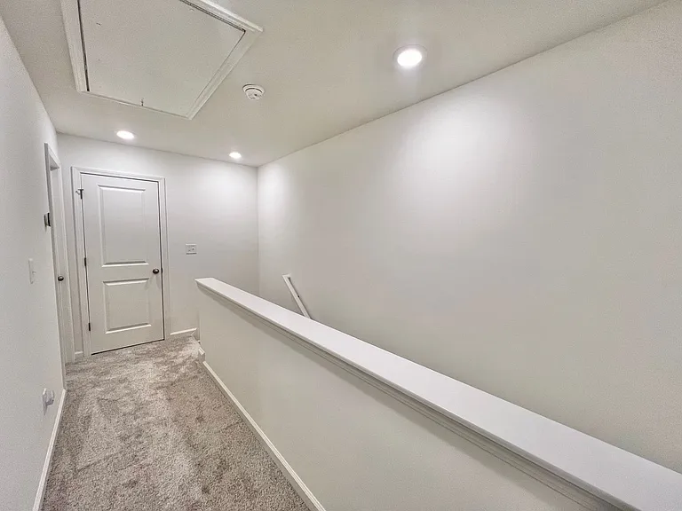 3096 Spline Cir — Photo 11