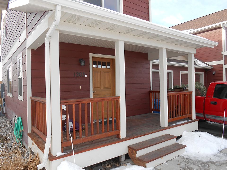 1st image of 1203B Idaho St