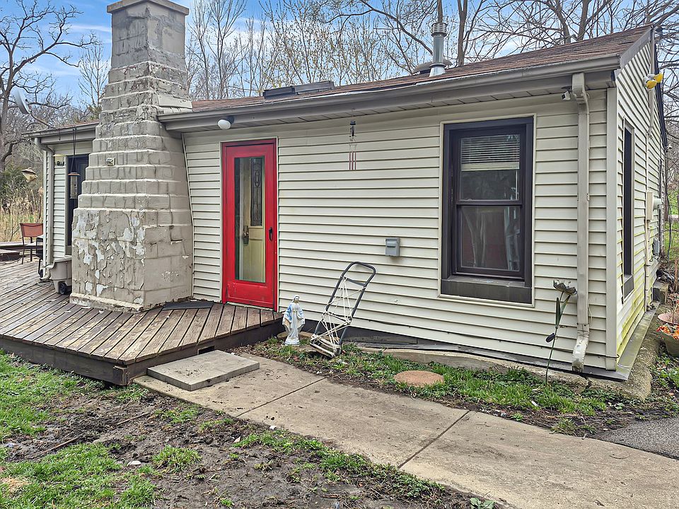 1st image of 21643 W Cedar Ave