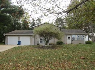 1105 N Lime St, Albany, IL 61230