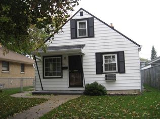 5971 N 79th St, Milwaukee, WI 53218