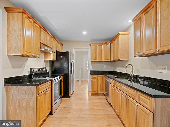 2nd image of 9204 Southmoor Ct