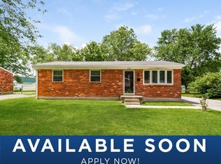 8110 Rocky Gap Rd, Louisville, KY 40214