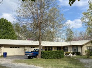 29571 S 587 Rd, Grove, OK 74344