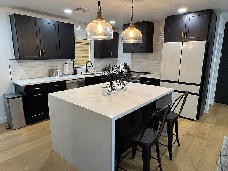 934 S Maple Ave — Photo 5