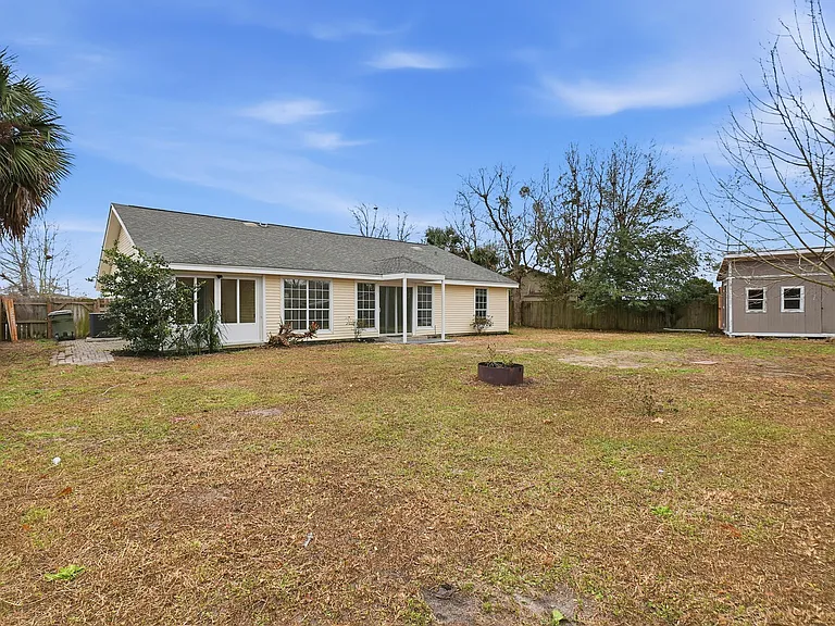 1434 Santa Anita Dr — Photo 32
