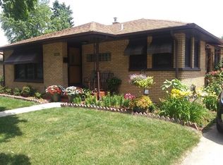 2031 Walnut St, Waukegan, IL 60087