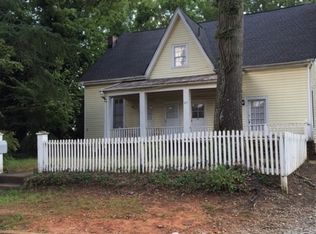 575 Waddell St APT 4, Athens, GA 30605