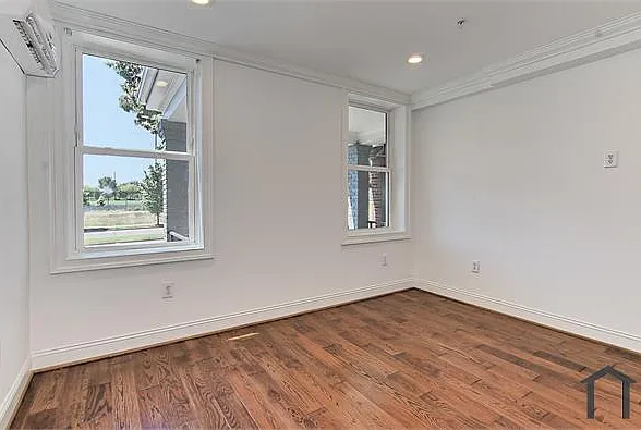 1822 C St NE #1 — Photo 28