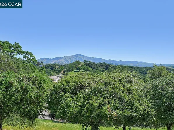 642 Shadowhawk Way, Walnut Creek, CA 94595