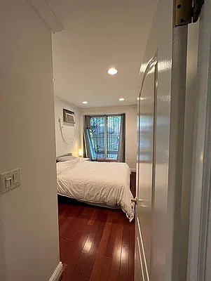 Rented by CNYC Apartments | media 9