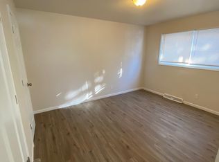 3240 N Julia St #1-3, Milwaukee, WI 53212