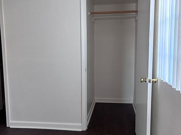 5th image of 591 W Holt Ave #10
