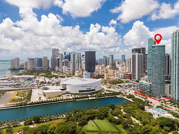 2nd image of 888 Biscayne Blvd APT 2002