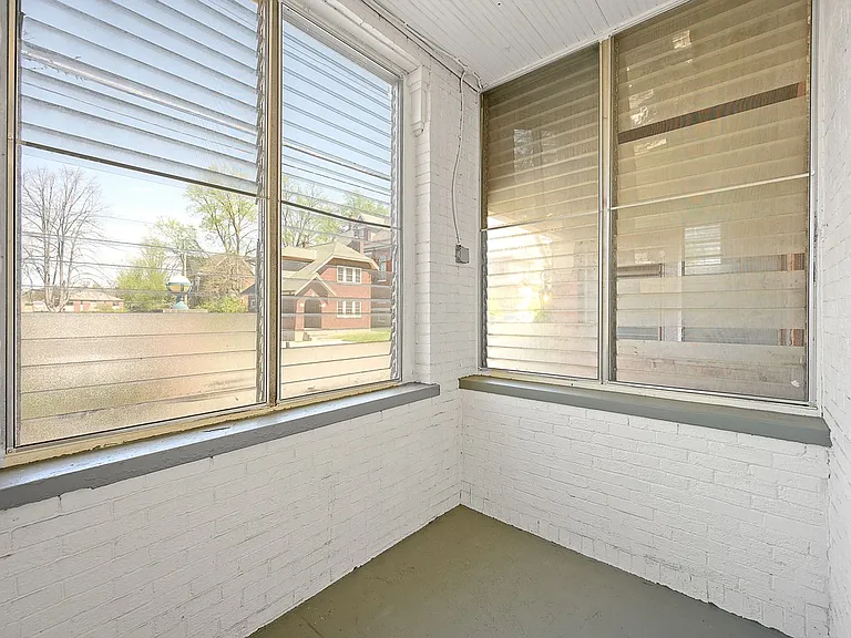 257 Hosea Ave — Photo 21