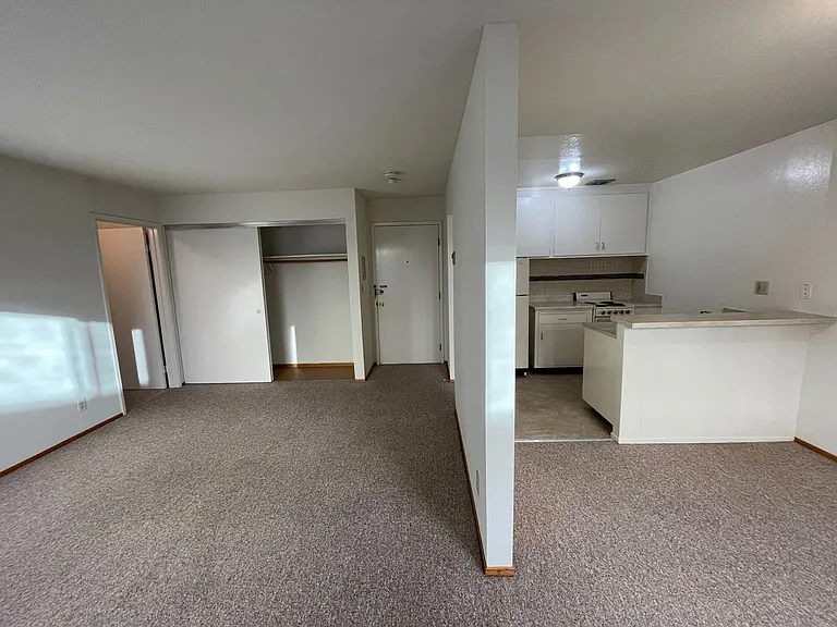 443 Lee St — Photo 11