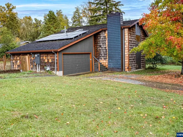 7030 NW Churchill Way, Corvallis, OR 97330