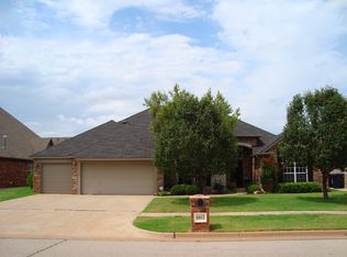 8813 NW 119th St, Oklahoma City, OK 73162