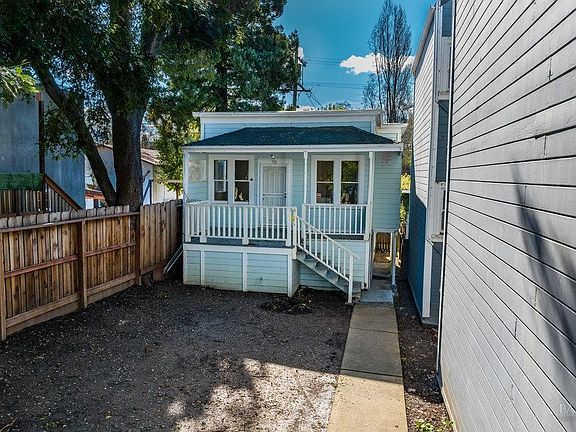 5th image of 523 Louisiana Street