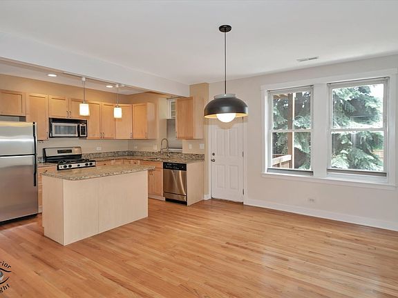 5th image of 2309 N Kimball Ave APT 1