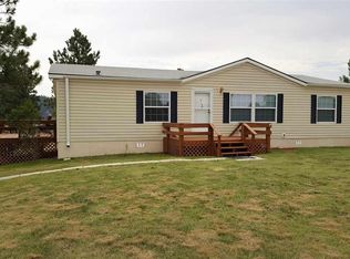 27576 Justice Dr, Hot Springs, SD 57747