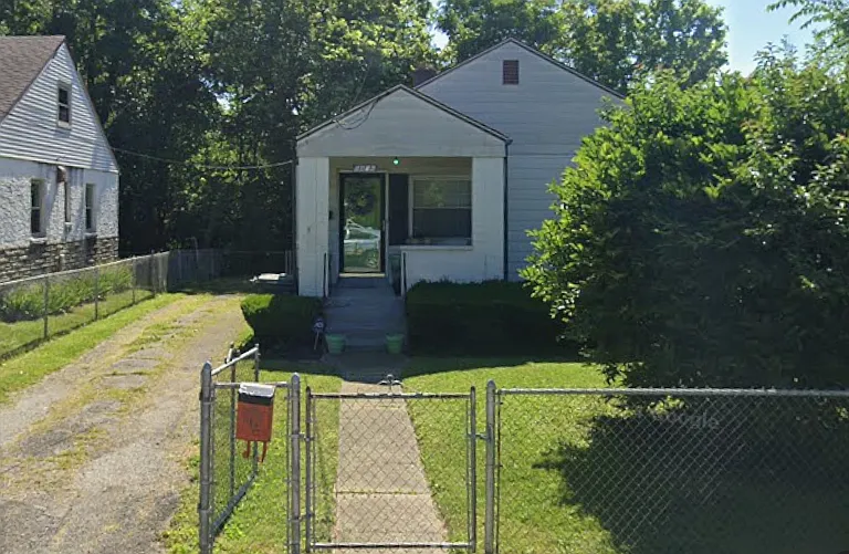 6426 Betts Ave — Photo 1