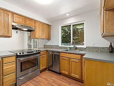 2nd image of 67404 NE 56th Ave