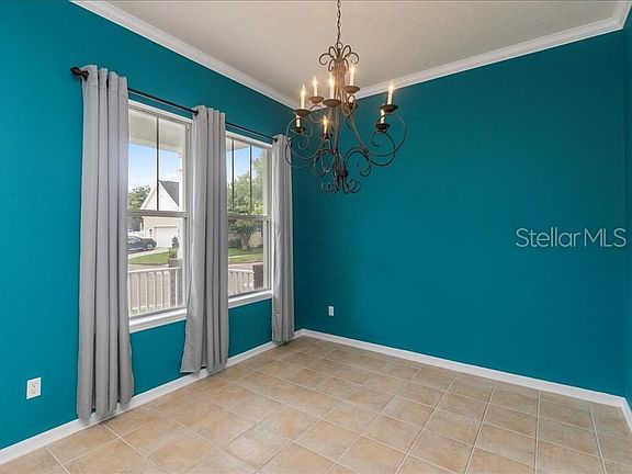 4th image of 4021 Haws Ln