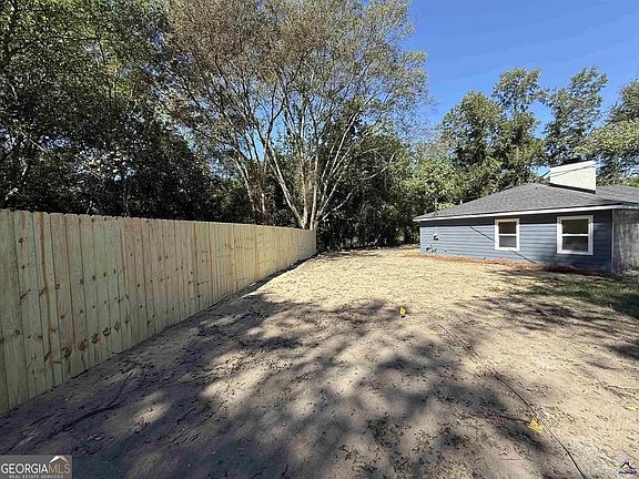 4th image of 2735 Schatulga Rd