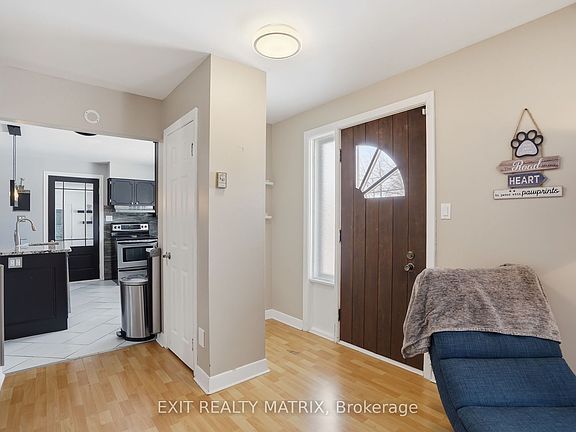 5th image of 635 Front Rd W