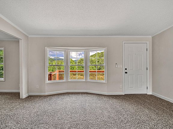 3rd image of 2825 Forage Rd