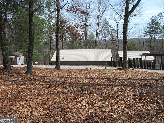 3rd image of 378 Laurel Cir