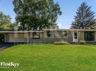 67 Austin Ave, Carpentersville, IL 60110