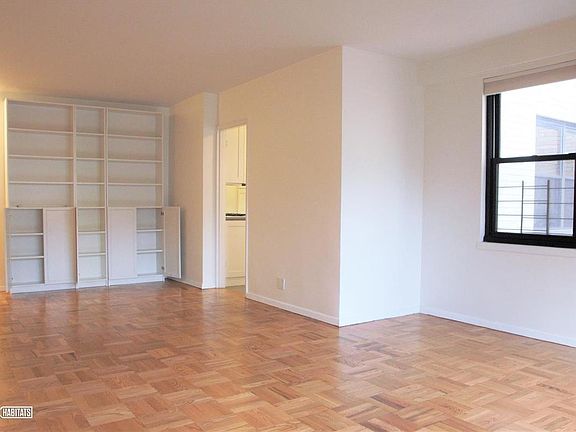 5th image of 315 E 65th St APT 6J