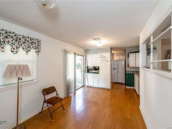 5th image of 9252 Savanna Dr