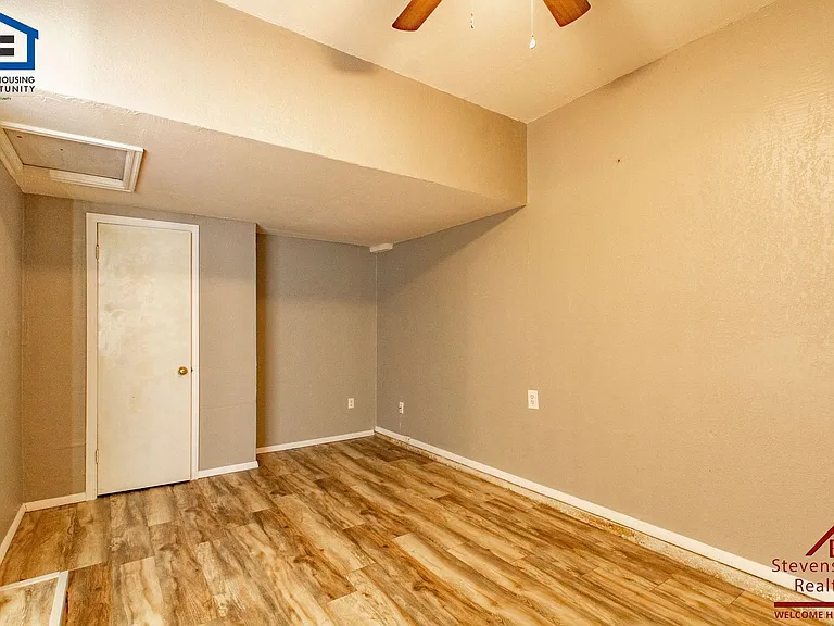 2610 NW Lindy Ave — Photo 31