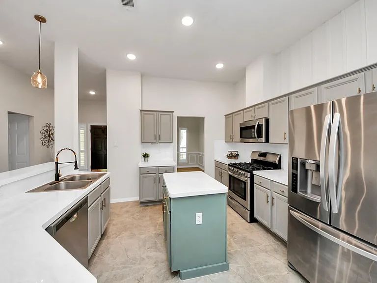 5012 N Nelson Ave — Photo 12