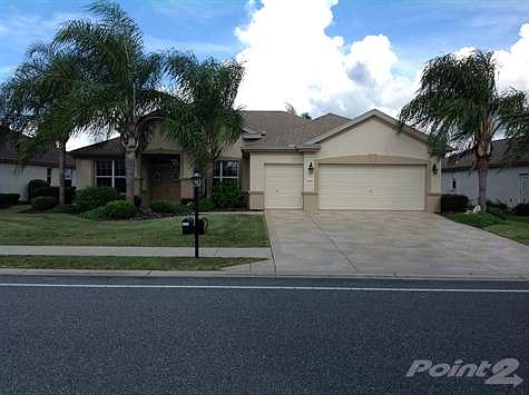 2 + Den on Golf Course