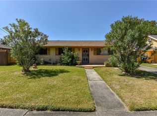 4666 Galahad Dr, New Orleans, LA 70127