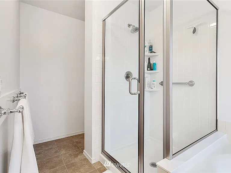 7118 Autumn Ave SE — Photo 23