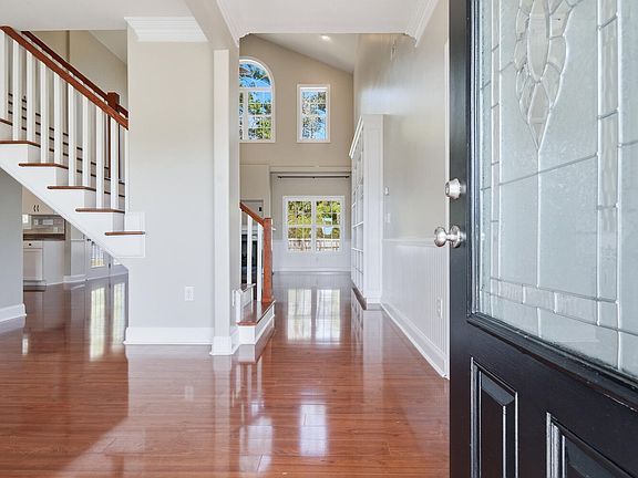 2nd image of 555 Park Meadows Dr
