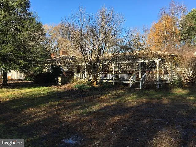 102 Virginia Rd photo 1