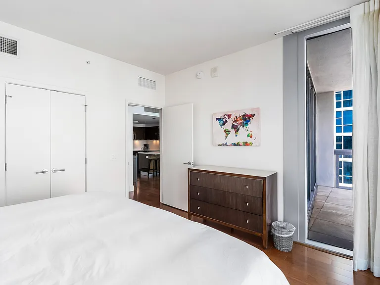 6899 Collins Ave #1409 — Photo 29
