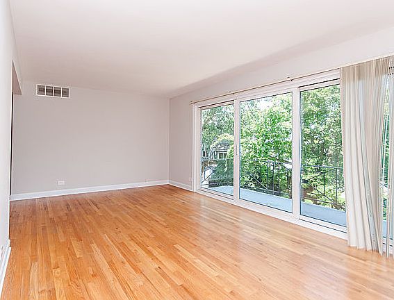 2nd image of 10118 Old Orchard Ct Unit 203