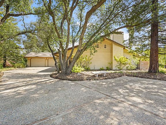 3rd image of 6015 Rustic Hills Dr