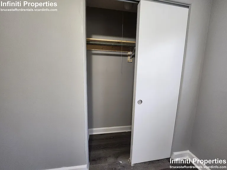 2113 119th St #6 — Photo 5