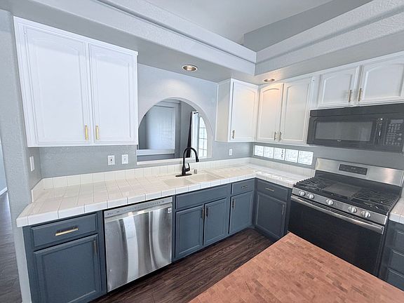3rd image of 3564 Tobel Springs Dr