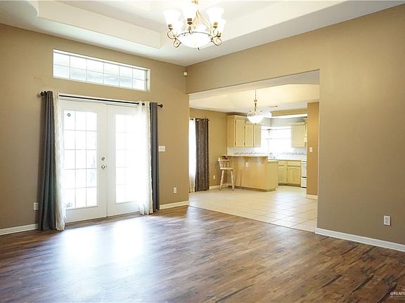 3rd image of 3405 N Vodka Dr